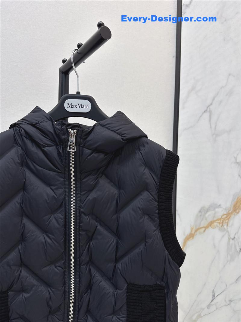 Vanitoo hooded down vest