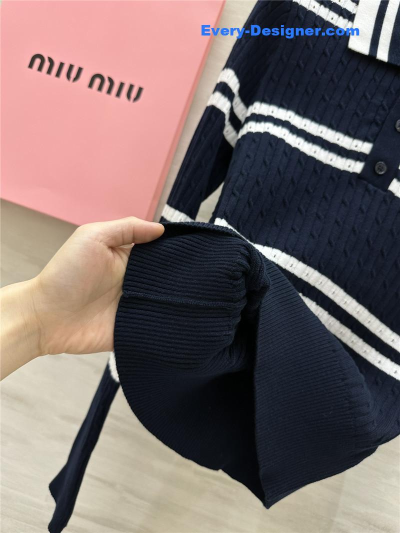 M1um1u knitted bottoming shirt