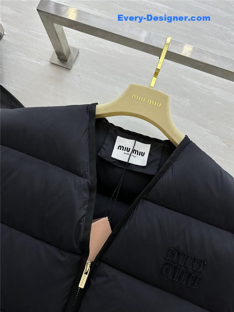 M1um1u waist down vest