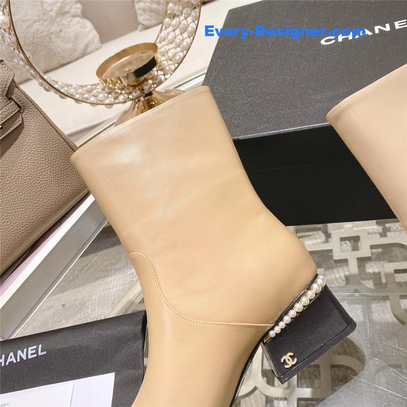Ch**el brown calfskin ankle boots
