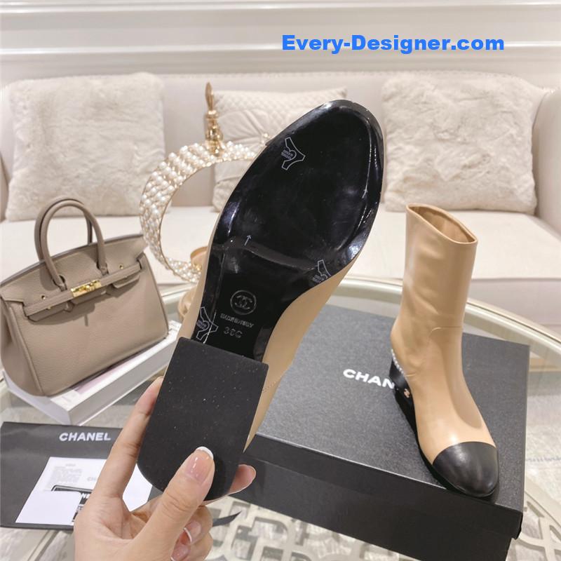 Ch**el brown calfskin ankle boots