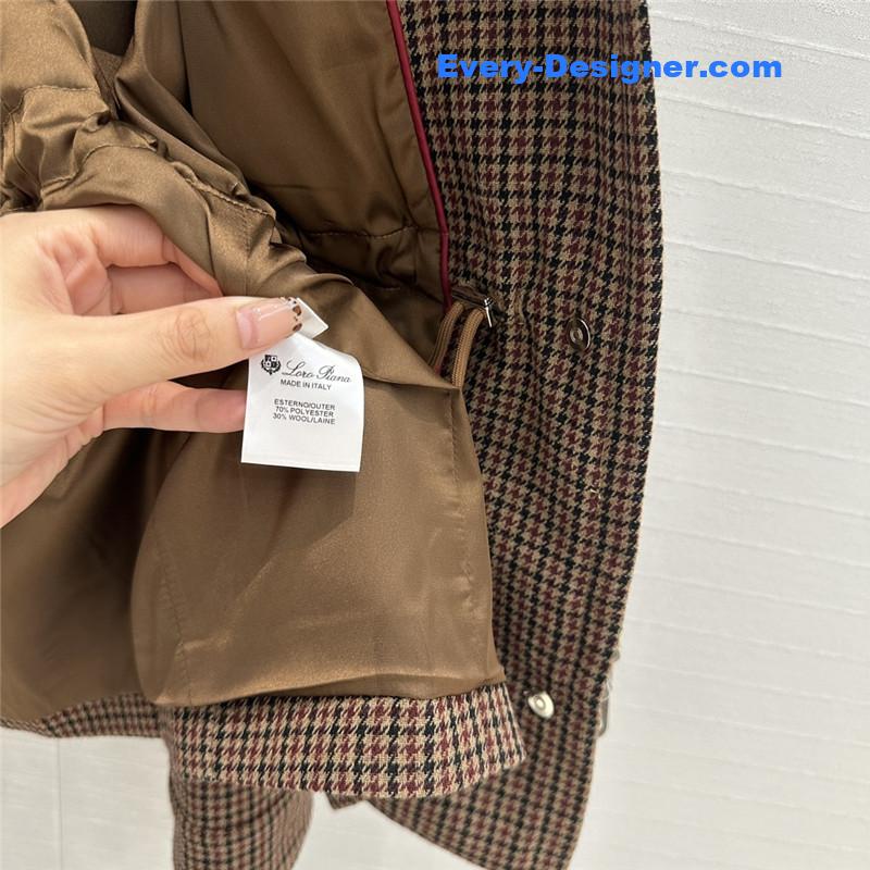 L0r0 P1ana traveler jacket