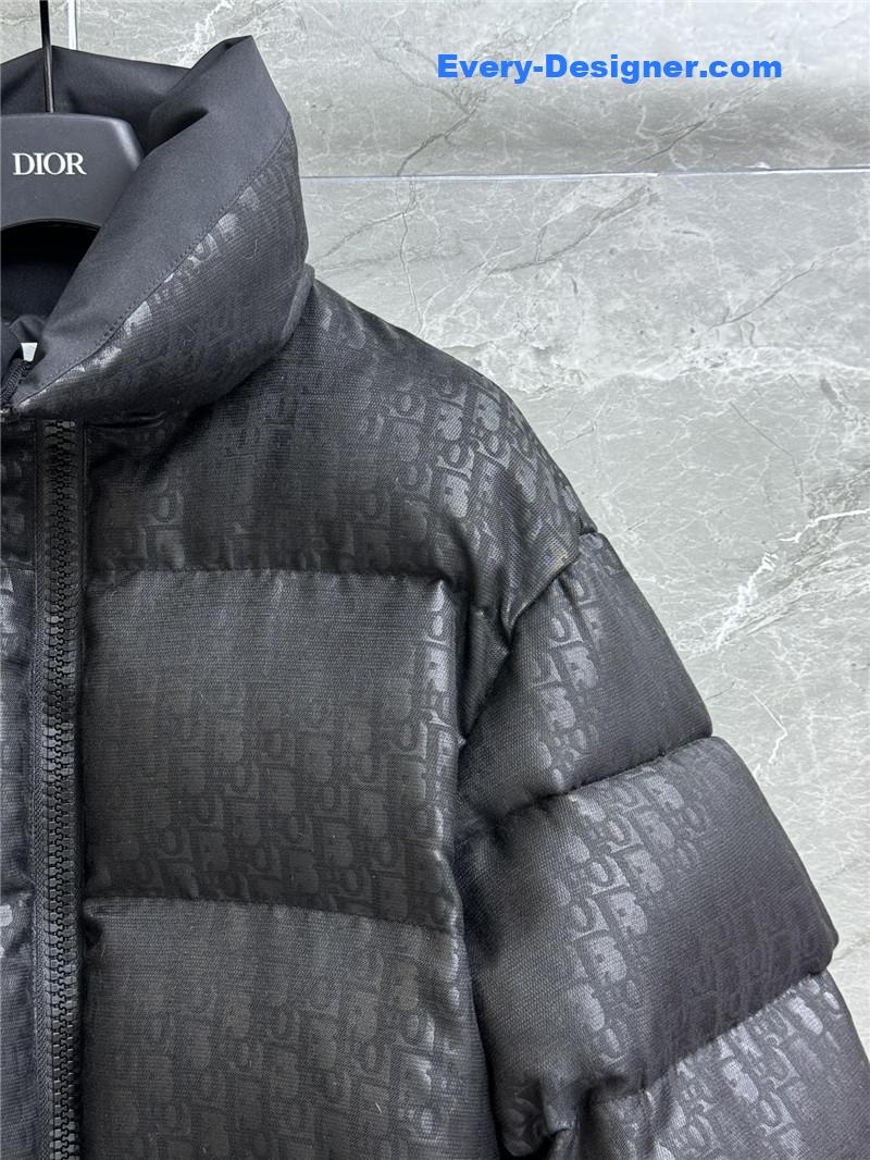 D10r old flower down jacket