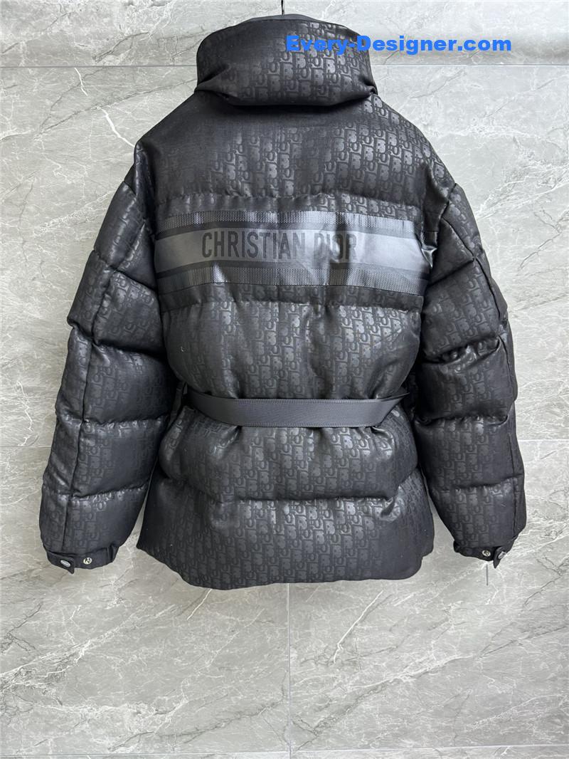 D10r old flower down jacket