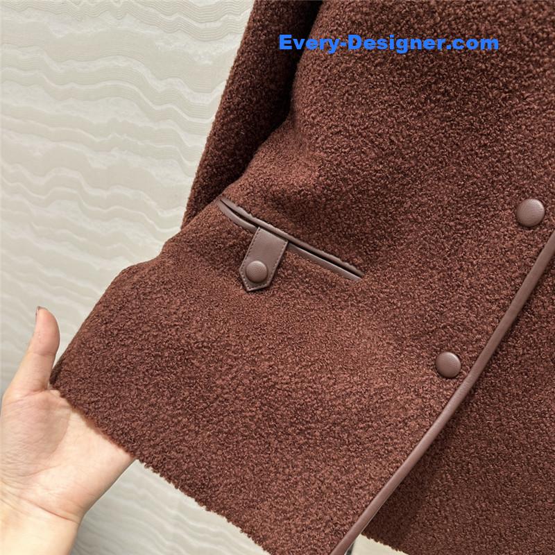 Pra*a wool coat