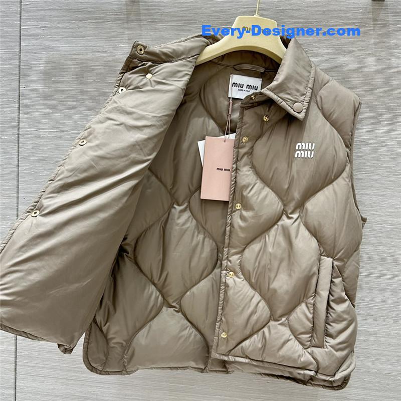 M1um1u cotton vest
