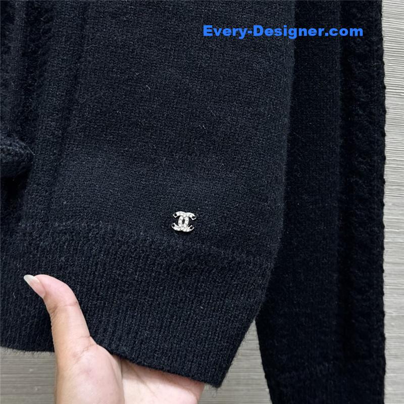 Ch**el hooded knitted sweater navy