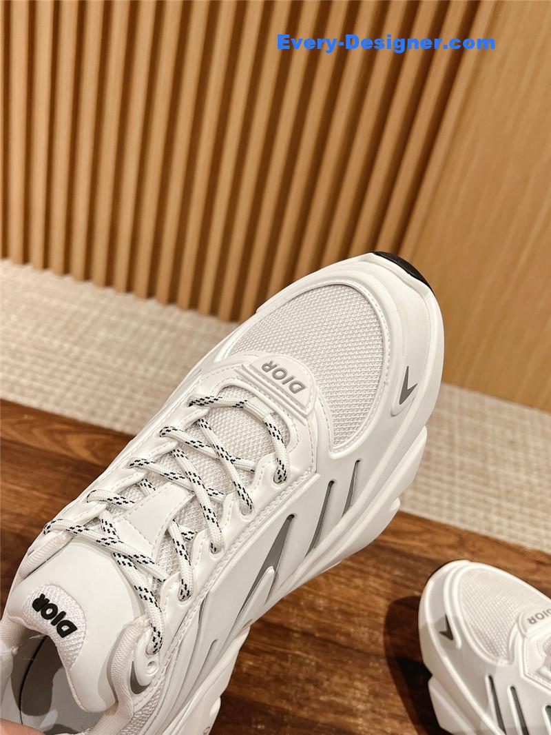 D10r lewis hamilton sneakers white