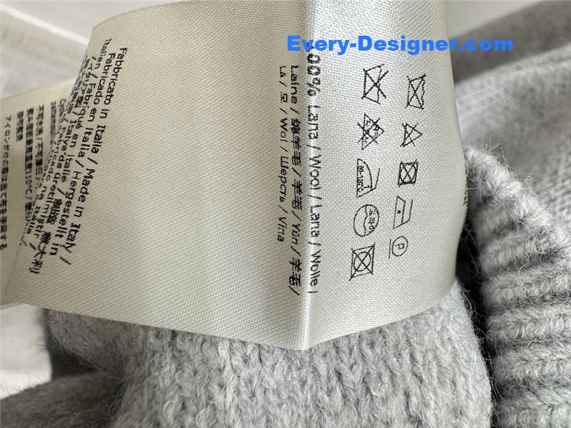 F**di lettering zip-up cardigan grey