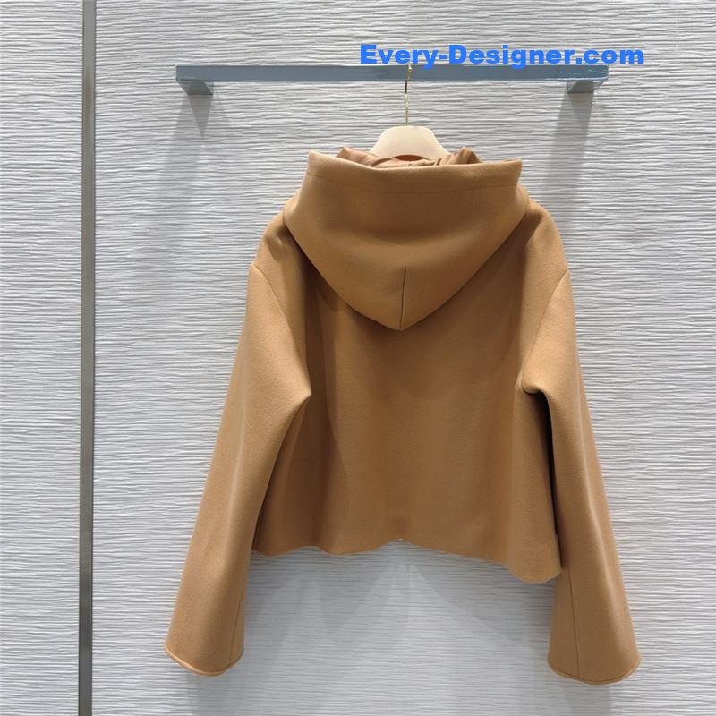 M1um1u new coat
