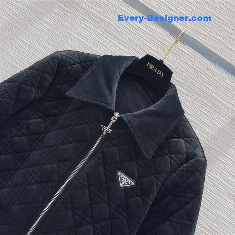 Pra*a new coat
