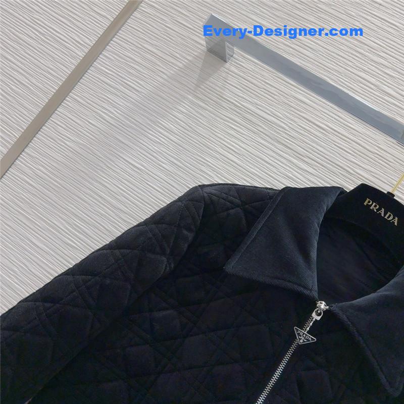 Pra*a new coat