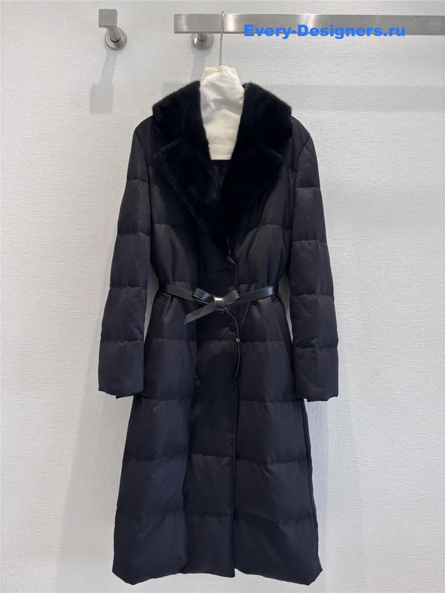 L0r0 P1ana mink collar goose down jacket