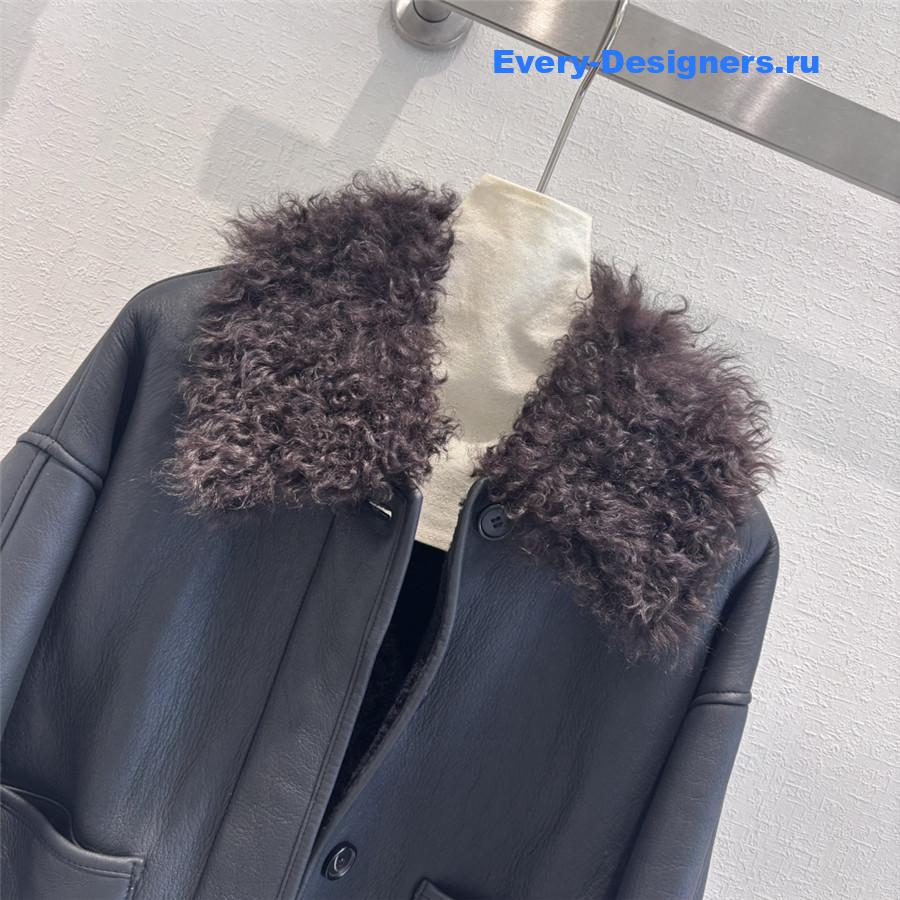 L0ew* fur coat