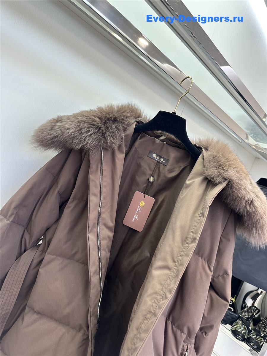 L0r0 P1ana goose down jacket