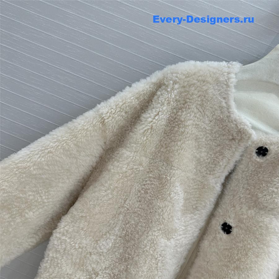 Vanitoo shearling coat