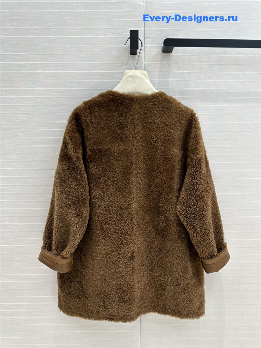 Vanitoo shearling coat