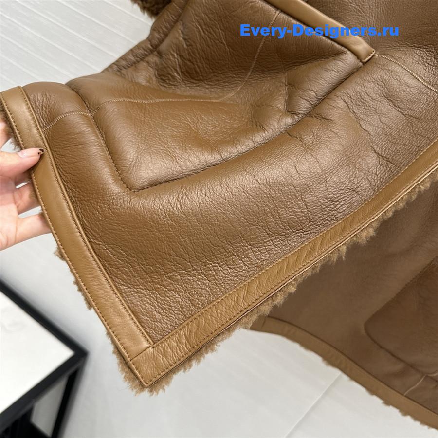 Vanitoo shearling coat