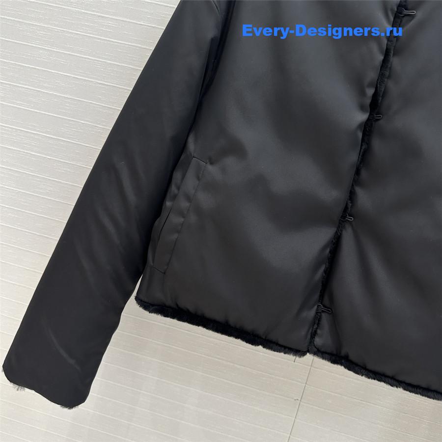 Pra*a triangle logo short jacket