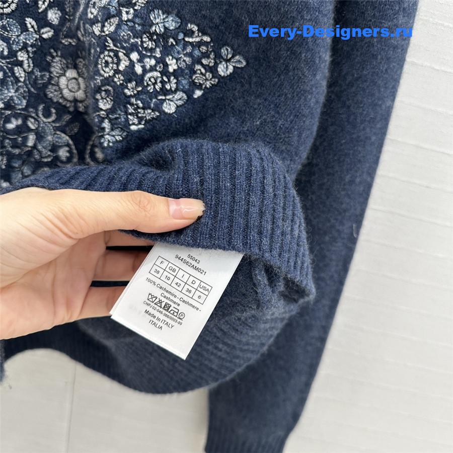 D10r multicolor embroidered sweater blue