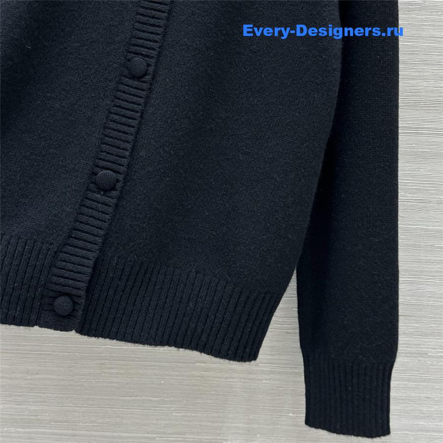D10r cashmere knitted cardigan