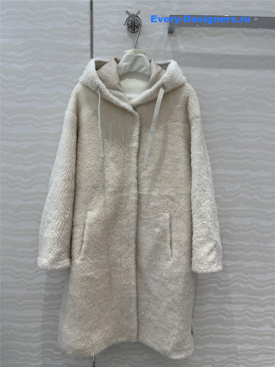 Vanitoo shearling hooded coat
