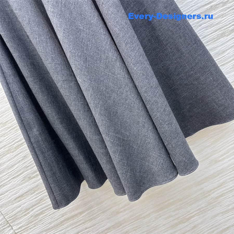 D10r woolen skirt