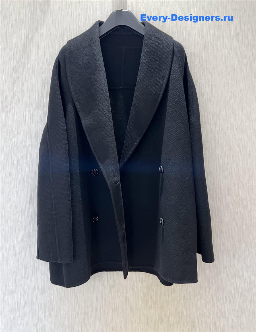 The R0w mid-length coat