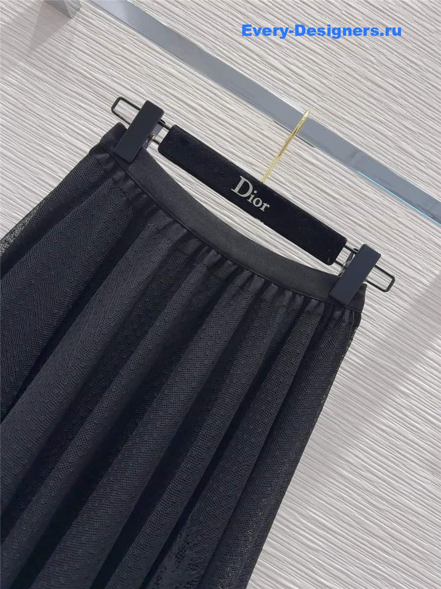 D10r water soluble lace skirt