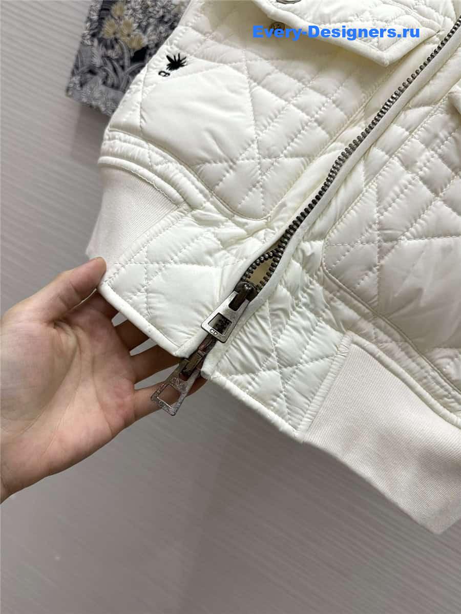 D10r quilted vest jacket