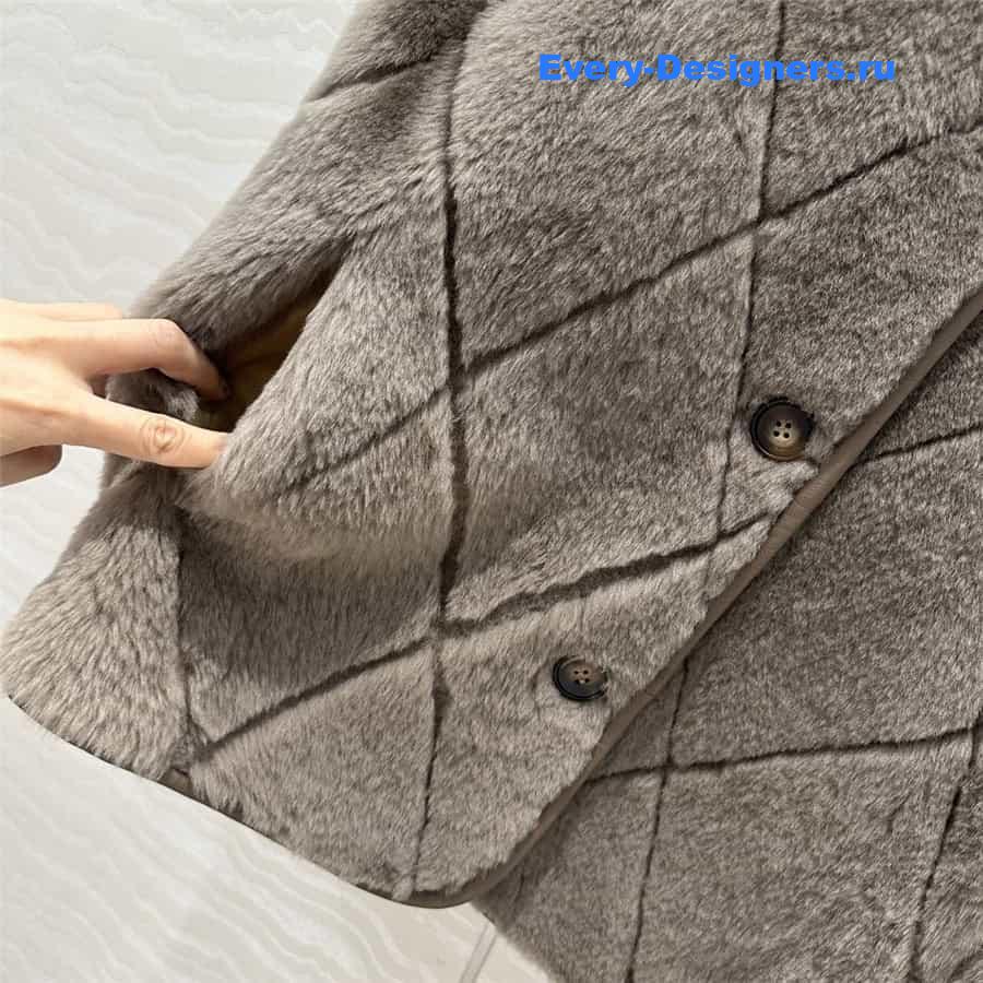 L0r0 P1ana shearling coat