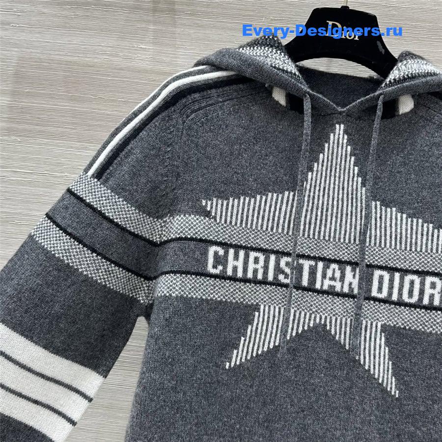 D10ralps three-quarter sleeve hooded sweater in grey