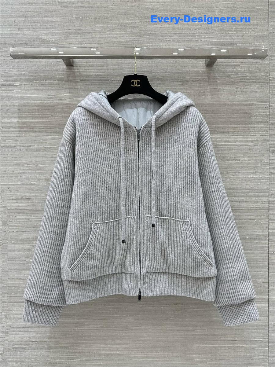 Vanitoo hooded goose down jacket