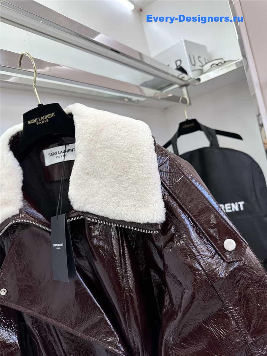 Y51 fur collar leather jacket