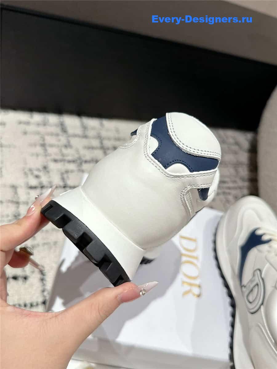 c’est D10r sneaker white blue