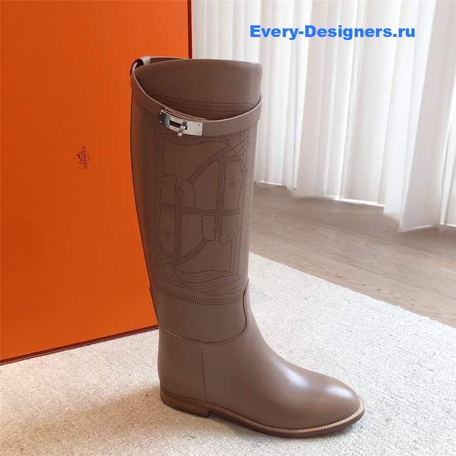 H**me5 logo jumping boots