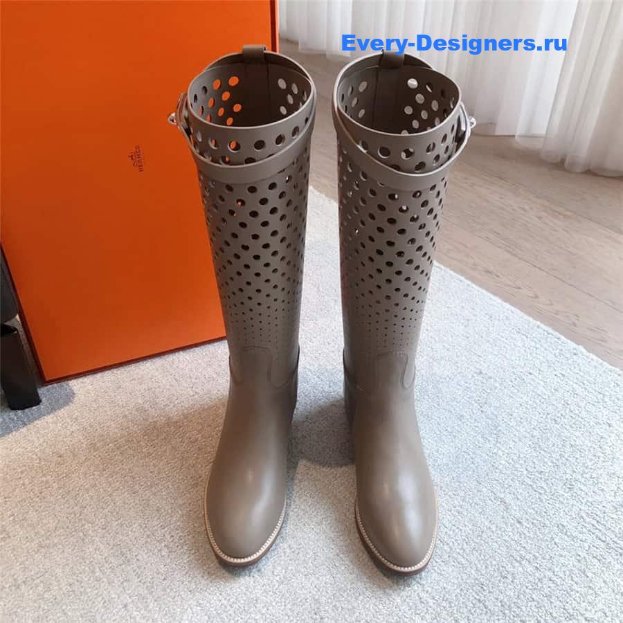 H**me5 perforated jumping boots