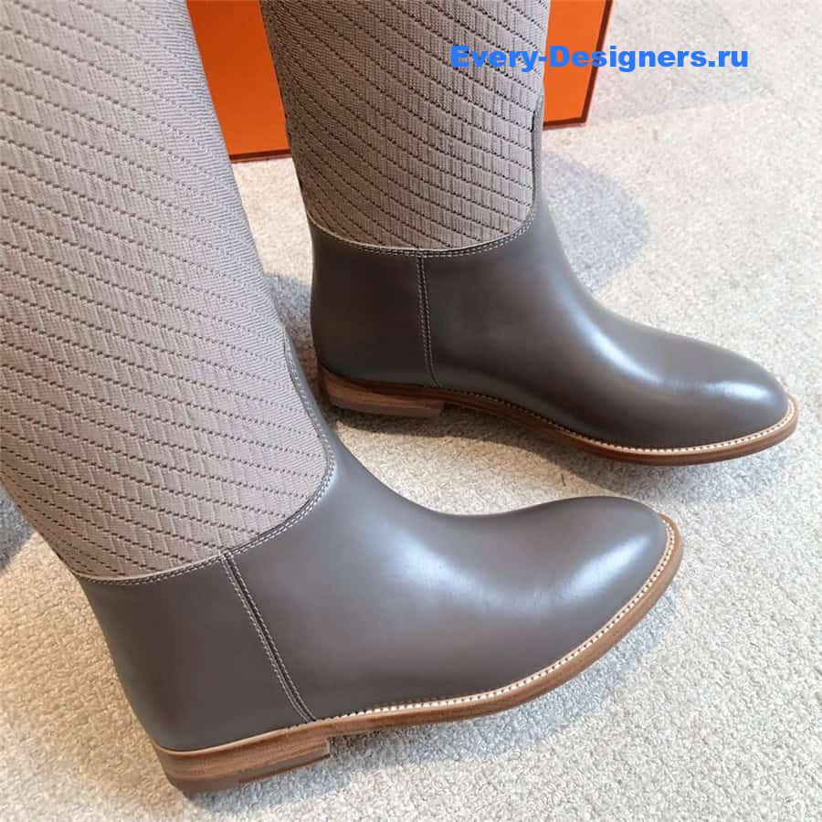 H**me5 jumping boot