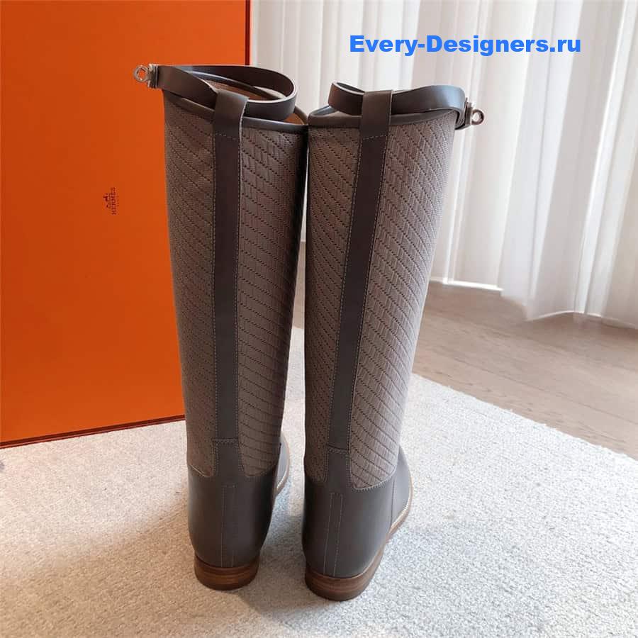 H**me5 jumping boot