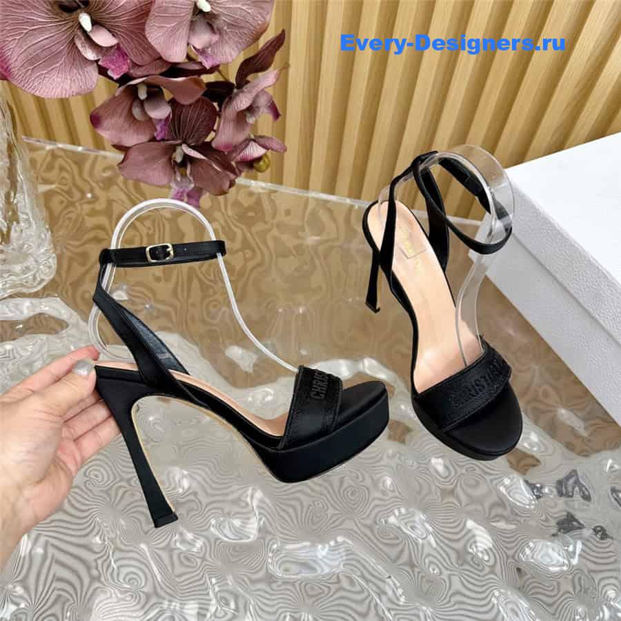 Dway Black Cotton Embroidered Heeled Sandals