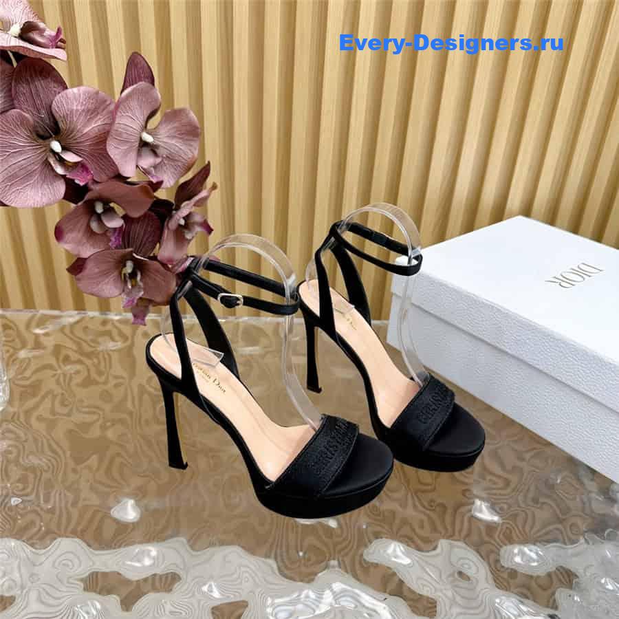 Dway Black Cotton Embroidered Heeled Sandals