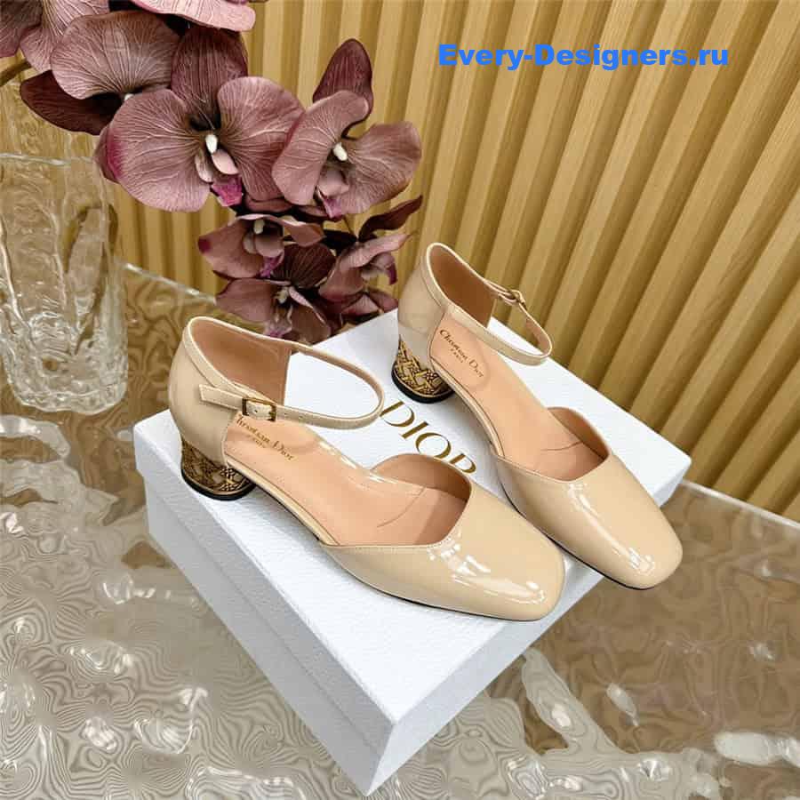 jolie D10r nude patent calfskin pumps