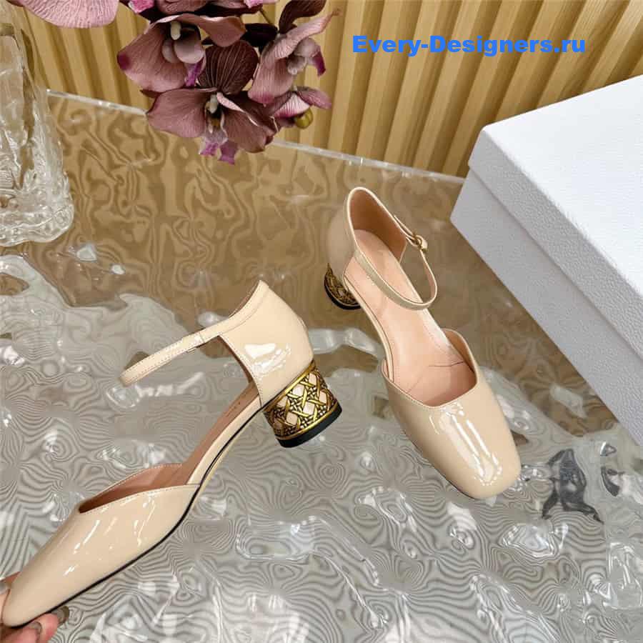 jolie D10r nude patent calfskin pumps