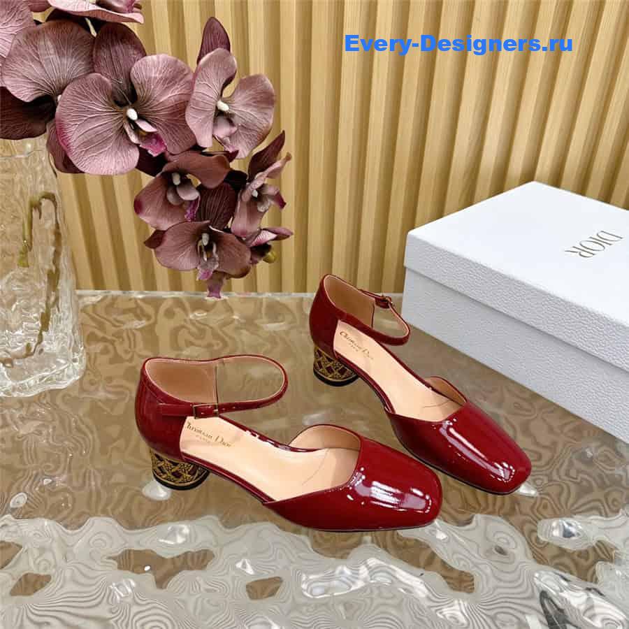 jolie D10r red patent calfskin pumps