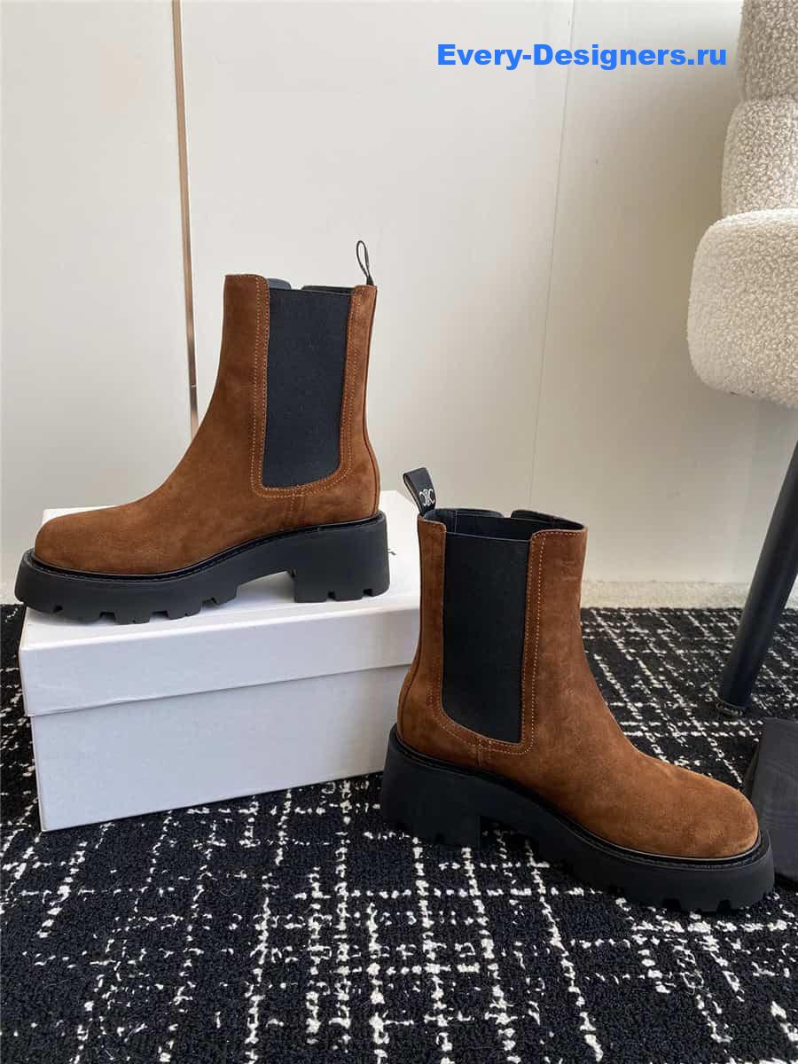 Ce1i*e brown suede chelsea boots