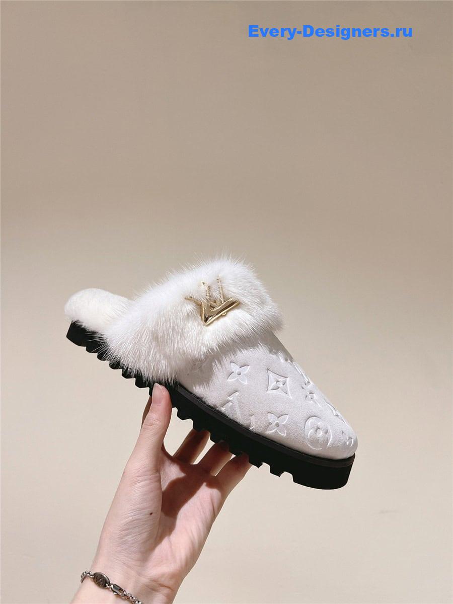 l0vis Vvtt0n lv flat mink slippers
