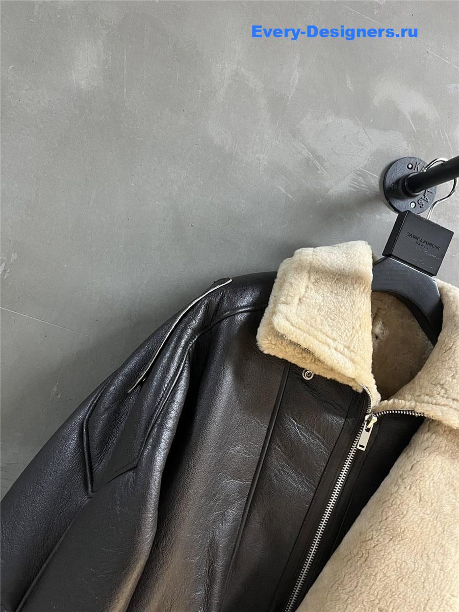 Y51 fur coat