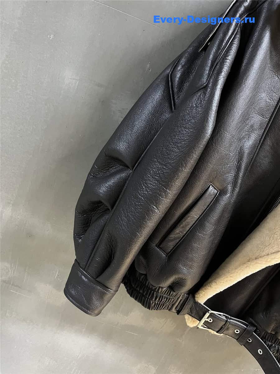 Y51 fur coat