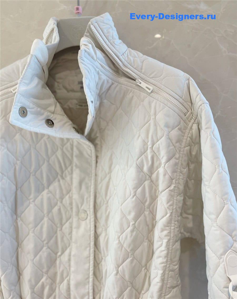 H**me5 waist-length cotton coat