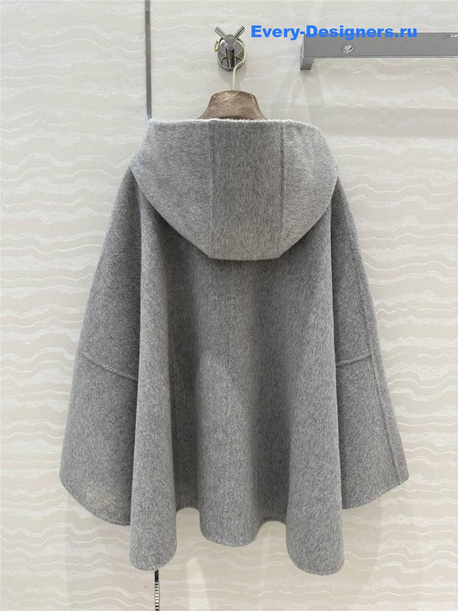 L0r0 P1ana cashmere cape